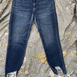 American Eagle jegging crop